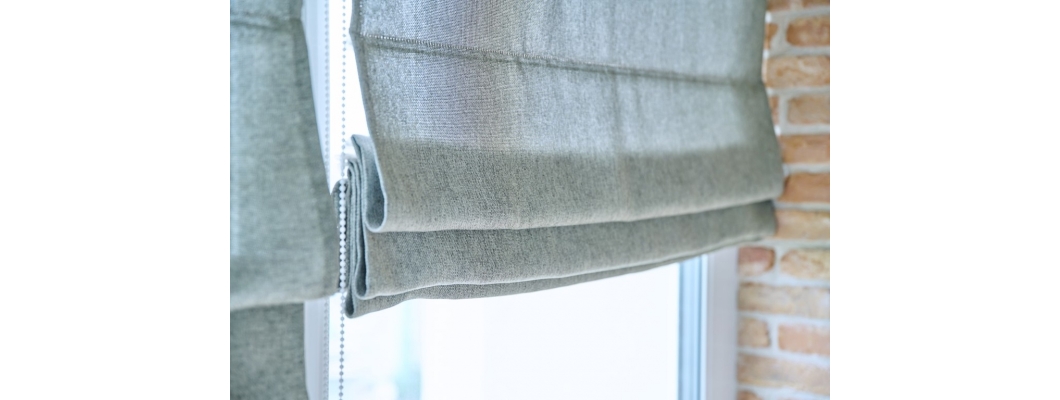 Why You Should Choose Roman Blinds For Your Interior